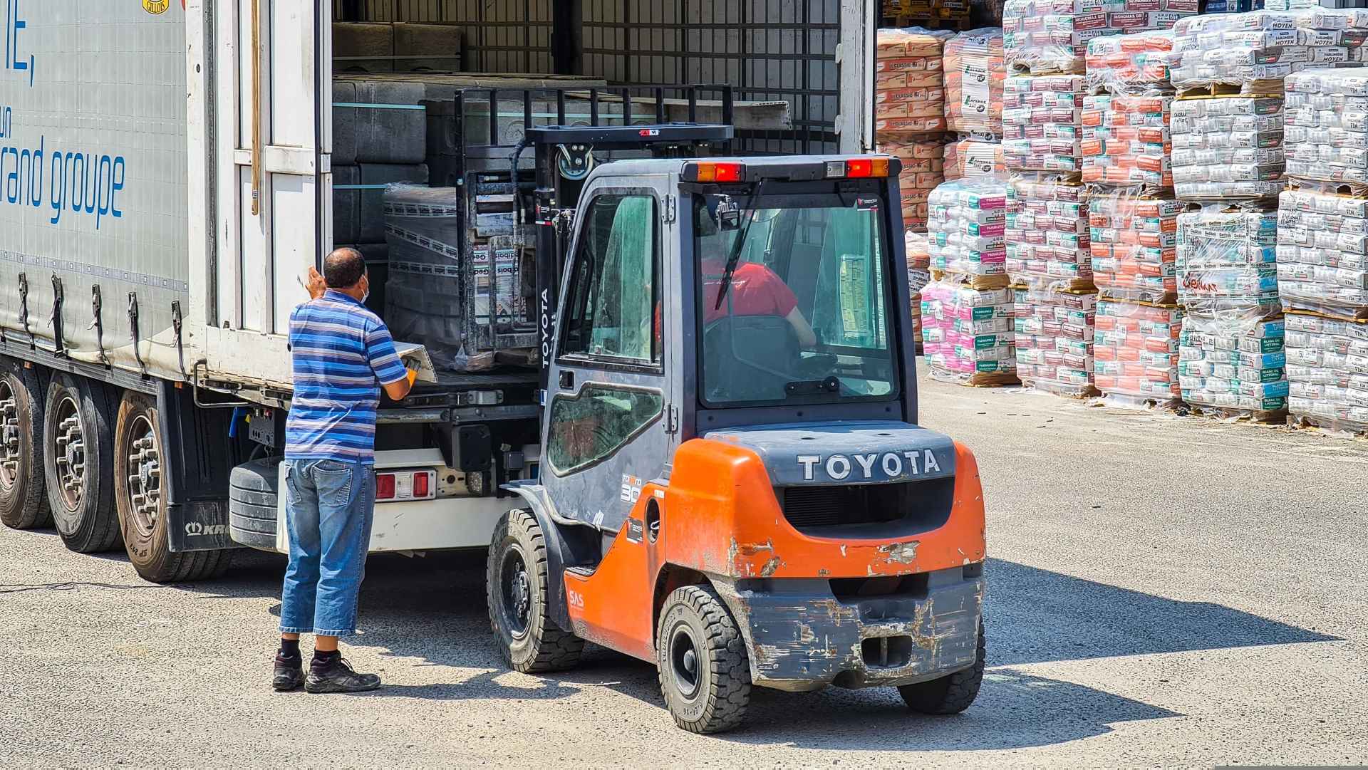 Warehouse logistics forklift